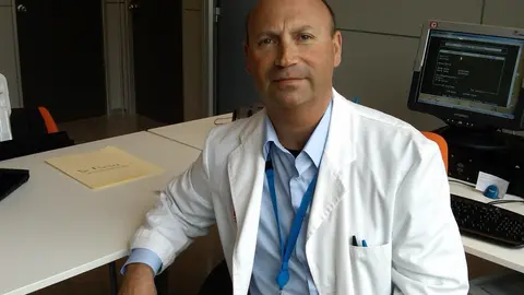 Juio del Castillo, jefe de Secci&oacute;n de Cirug&iacute;a y responsable de la Unidad de Cirug&iacute;a Colorrectal del Hospital Valdecilla