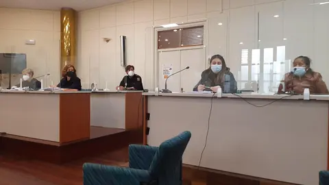 Acusada de matar a pu&ntilde;aladas a su cu&ntilde;ada y prender fuego despu&eacute;s a la casa donde viv&iacute;an en Torrelavega