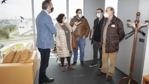 El Consejero De Desarrollo Rural, Ganader&iacute;a, Pesca, Alimentaci&oacute;n Y Medio Ambiente, Guillermo Blanco, Se Re&uacute;ne Con La Alcaldesa De Limpias, Mar&iacute;a Del Mar Iglesias.