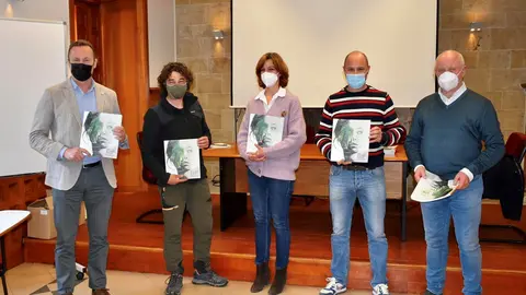 El consejero de Medio Ambiente, Guillermo Blanco, en la presentaci&oacute;n del libro