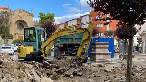 Obras en la plaza de los leones