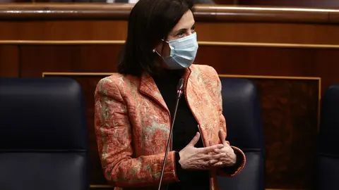 Archivo - La ministra de Defensa, Margarita Robles, interviene durante una sesi&oacute;n de Control al Gobierno celebrada en el Congreso de los Diputados, en Madrid, (Espa&ntilde;a), a 17 de febrero de 2021. El pleno, en medio de las discrepancias entre el PSOE y Unida