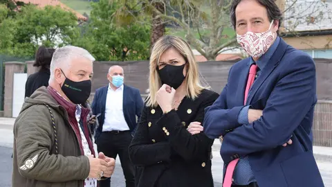 El Consejero De Obras P&uacute;blicas,, Jos&eacute; Luis Gochicoa, Visita Las Obras Que Se Est&aacute;n Acometiendo En La Carretera Entre Parbay&oacute;n Y Riosapero.