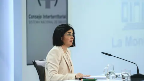 Archivo - La ministra de Sanidad, Carolina Darias, ofrece una rueda de prensa tras la reuni&oacute;n del Consejo Interterritorial del Sistema Nacional de Salud en el complejo de la Moncloa, Madrid, (Espa&ntilde;a), a 24 de febrero de 2021. 