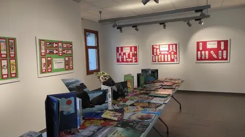 Biblioteca de Colindres