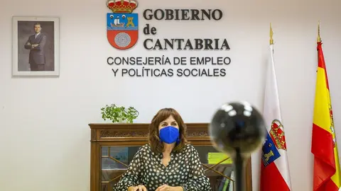 La consejera de Empleo participa por  videoconferencia en la  jornada de formaci&oacute;n sobre pol&iacute;ticas sociales