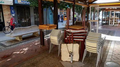 Archivo - Un bar cerrado por las restricciones frente al Covid