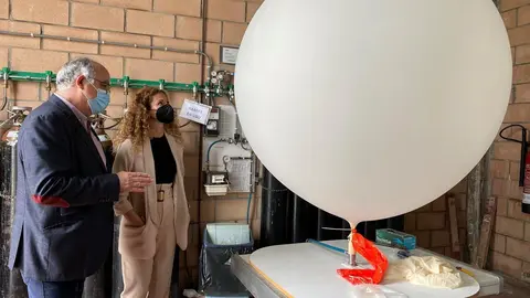 La delegada del Gobierno en Cantabria, Ainoa Qui&ntilde;ones, y el director de la AEMET en Cantabria, Jos&eacute; Luis Arteche