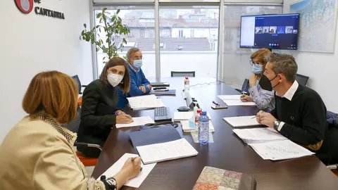 La consejera de Presidencia, Interior, Justicia y Acci&oacute;n Exterior, Paula Fern&aacute;ndez Via&ntilde;a, participa en la reuni&oacute;n de la Comisi&oacute;n de Coordinaci&oacute;n de Polic&iacute;a Local.