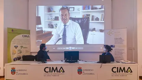 El consejero de Desarrollo Rural, Ganader&iacute;a, Pesca, Alimentaci&oacute;n y Medio Ambiente, Guillermo Blanco, inaugura la jornada &lsquo;El cambio clim&aacute;tico en nuestros r&iacute;os&rsquo;, organizada por la Red Cambera.