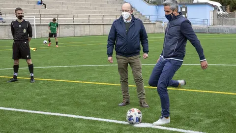 El Vicepresidente Y Consejero De Universidades, Igualdad, Cultura Y Deporte, Pablo Zuloaga, Har&aacute; El Saque De Honor En El Partido Entre El CD Barquere&ntilde;o Y La SD Barreda, Con Motivo De La Inauguraci&oacute;n De Las Mejoras Realizadas En Esta Instalaci&oacute;n.