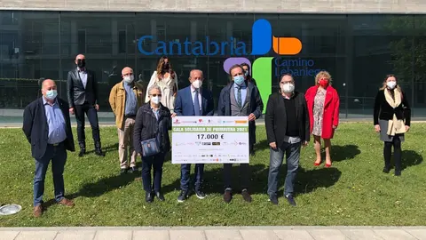 Acto de entrega de la recaudaci&oacute;n