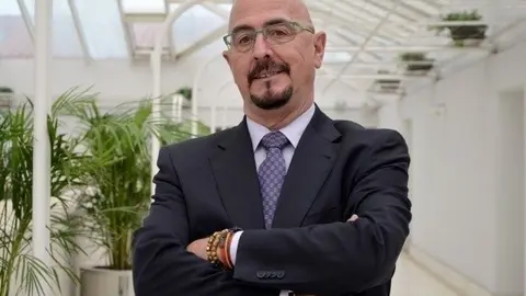 Archivo - El diputado del PP C&eacute;sar Pascual, en el Parlamento