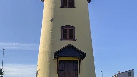 Archivo - Faro de San Isidro en Guarnizo