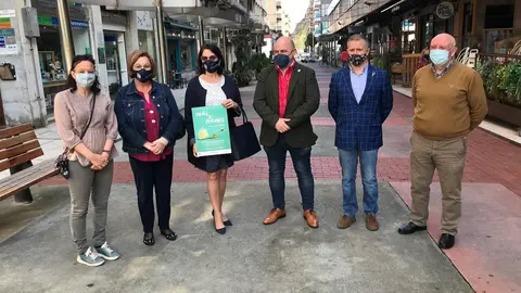 La directora general de Comercio, Eva Bartolom&eacute;, en su visita  Laredo