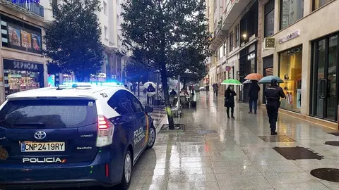 Coches de la Polic&iacute;a Nacional en Santander