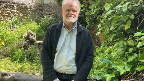 El investigador William Chislett