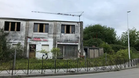 Solar abandonado en Soto de la Marina