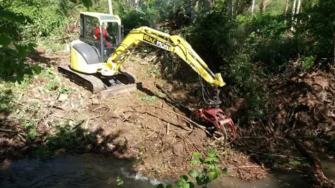 La CHC realiza trabajos en conservaci&oacute;n en La Fuentona de Ruente