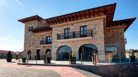 Restaurante La Torre by Mara&ntilde;&oacute;n