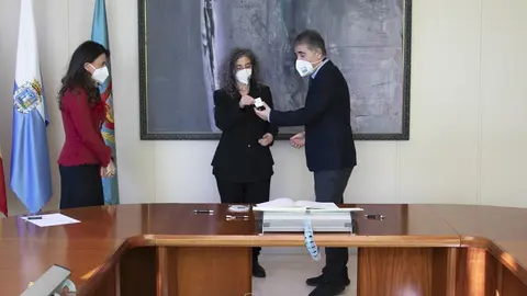 La profesora Susana L&aacute;zaro toma posesi&oacute;n como decana de la Facultad de Educaci&oacute;n UC