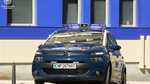 Veh&iacute;culo de la Polic&iacute;a Nacional