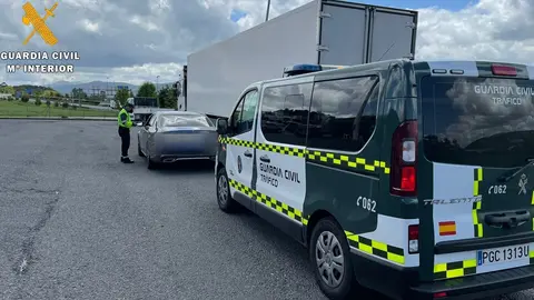 Control de tr&aacute;fico de la Guardia Civil