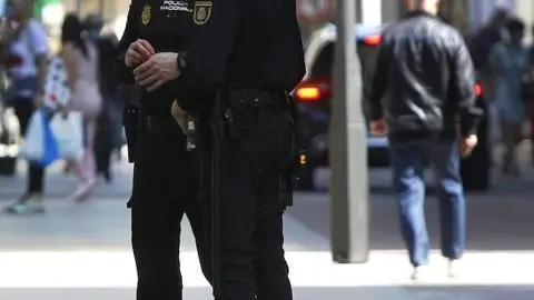 Agentes de la Polic&iacute;a Nacional