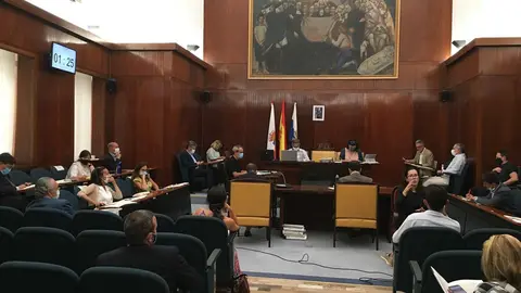 Archivo - Pleno de Santander. Archivo