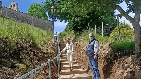 Pi&eacute;lagos mejora la accesibilidad del entorno de la iglesia de Barcenilla