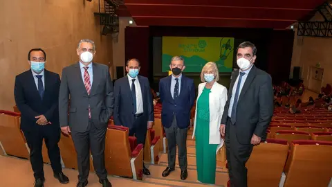 La Consejera De Educaci&oacute;n Y Formaci&oacute;n Profesional, Marina Lomb&oacute;, Clausura La Entrega De Premios De Las Ediciones VII Y VIII De Los Premios Start Innova, En El Palacio De Festivales.