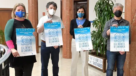 La alcaldesa y los miembros de Adif