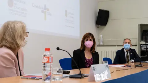 El Gobierno y el Centro Asociado a la UNED en Cantabria ponen en marcha la &lsquo;I Escuela de Formaci&oacute;n Laboral&rsquo;