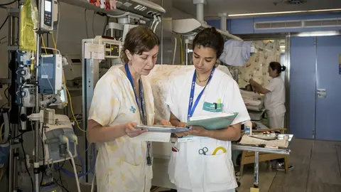 Dos enfermeras residentes en una imagen de archivo.