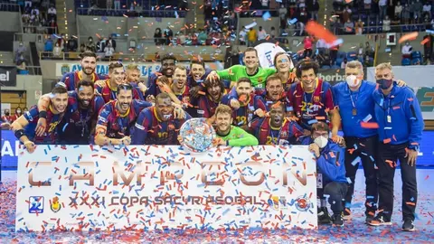 El Bar&ccedil;a levanta su d&eacute;cima Copa Asobal consecutiva