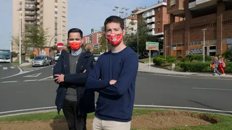El secretario general de juventudes socialistas, Yago Nan y del secretario de pol&iacute;tica institucional, Javier Fern&aacute;ndez