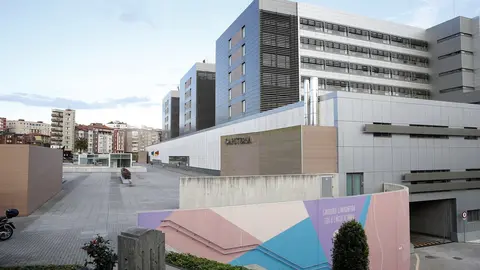 Archivo - Hospital Valdecilla.- Archivo