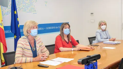 La consejera de Educaci&oacute;n y Formaci&oacute;n Profesional, Marina Lomb&oacute;, participa en la entrega de diplomas telem&aacute;tica del programa &lsquo;LaborEso&rsquo;