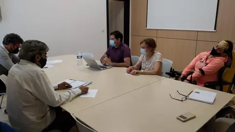 Reuni&oacute;n de la Mesa de Movilidad del Besaya con el concejal de Movilidad, Gerson Lizari