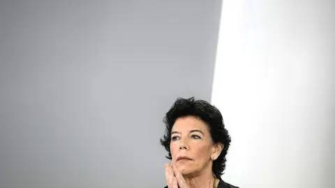 La ministra de Educaci&oacute;n y Formaci&oacute;n Profesional, Isabel Cela&aacute;, en una rueda de prensa posterior al Consejo de Ministros, este martes 15 de junio de 2021, en La Moncloa