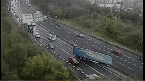 Captura de pantalla 2021-06-16 a las 20.03.54