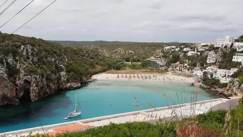 Archivo - Cala en Porter, en Alaior, Menorca.