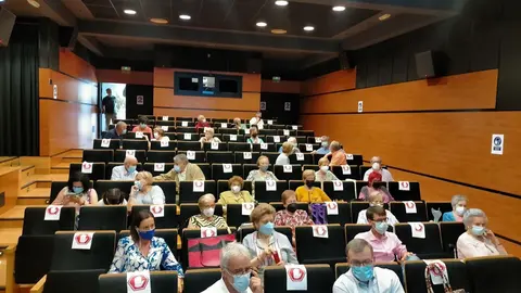 Clausura cursos mayores en Torrelavega
