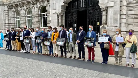 Minuto de silencio en Santander por &uacute;ltimas v&iacute;ctimas de la violencia de g&eacute;nero