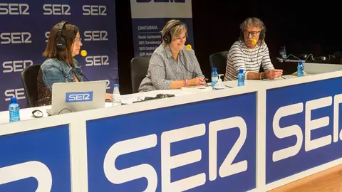 El programa 'Hoy por hoy' de la Ser en su emisi&oacute;n desde Camargo.