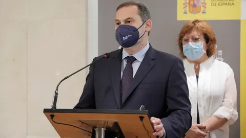 El ministro de Transportes, Movilidad y Agenda Urbana, Jos&eacute; Luis &Aacute;balos