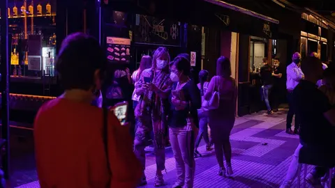 Archivo - Terrazas de bares de copas.- Archivo