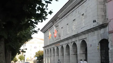 Archivo - Sede Del Parlamento c&aacute;ntabro