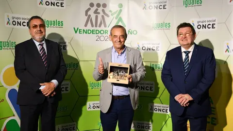 Joaqu&iacute;n Carlos Cobo, elegido mejor vendedor de la ONCE en Cantabria en 2020