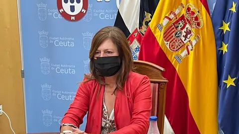 La vicepresidenta primera del Gobierno de Ceuta, Mabel Deu (PP), este mi&eacute;rcoles en rueda de prensa